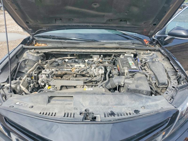 61279656 :رقم المزاد ، 4T1G11AKXNU618651 vin ، 2022 Toyota Camry مزاد بيع