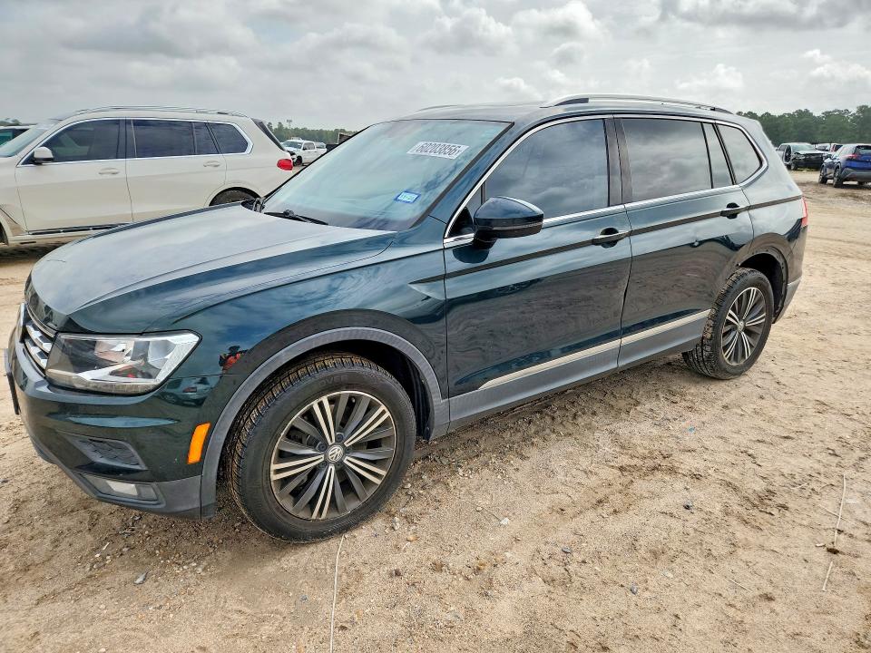 Продажа на аукционе авто 2018 Volkswagen Tiguan, vin: 3VV3B7AX3JM013787, номер лота: 60203856