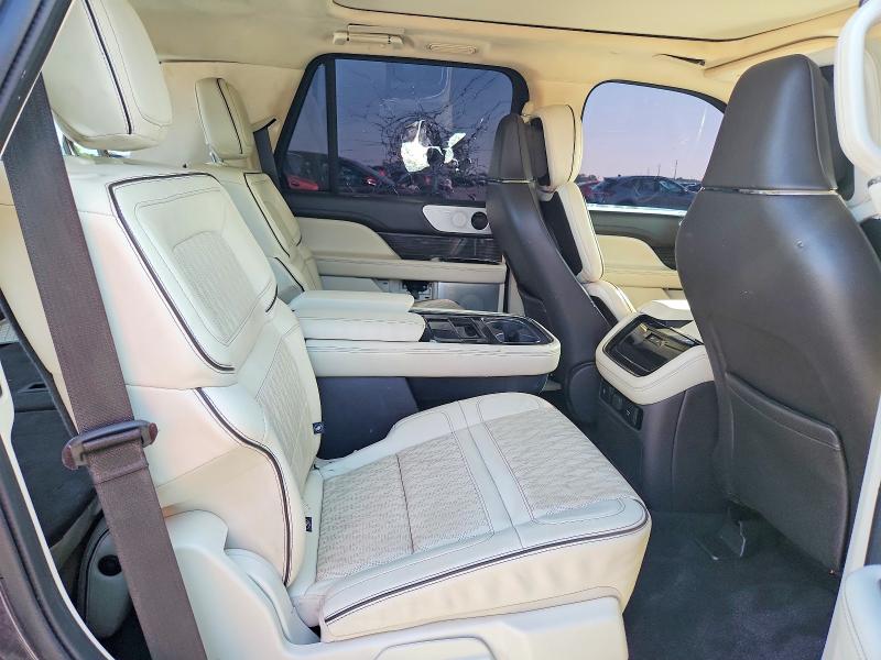 59402526 :رقم المزاد ، 5LMJJ2TG3PEL15886 vin ، 2023 Lincoln Navigator مزاد بيع