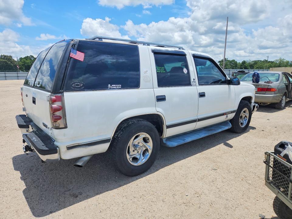 59732136 :رقم المزاد ، 1GNEC13R9XJ570653 vin ، 1999 Chevrolet Tahoe مزاد بيع