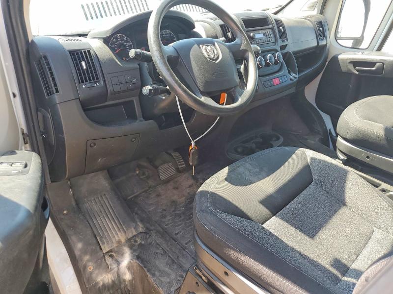 61033636 :رقم المزاد ، 3C6TRVAG0HE521872 vin ، 2017 Ram Promaster 1500 مزاد بيع