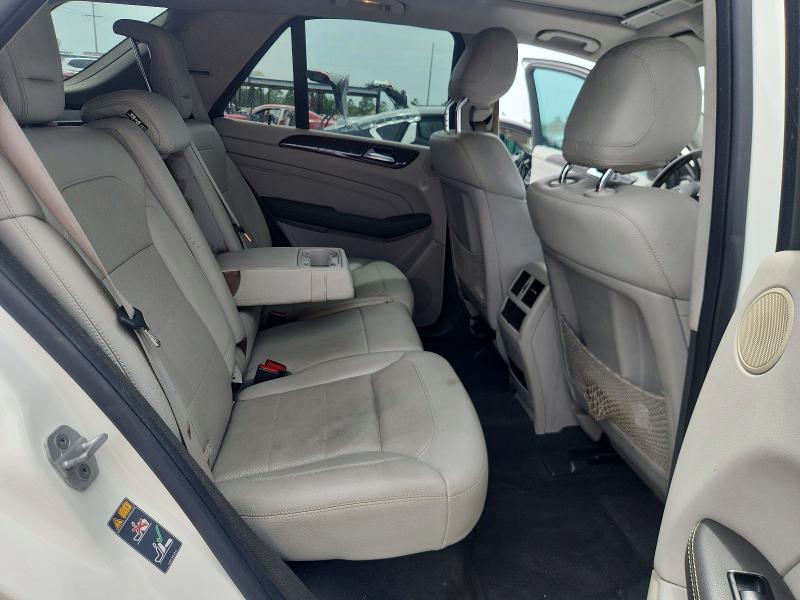 Auction sale of the 2015 Mercedes-benz Ml, vin: 4JGDA5JB9FA455729, lot number: 60994956