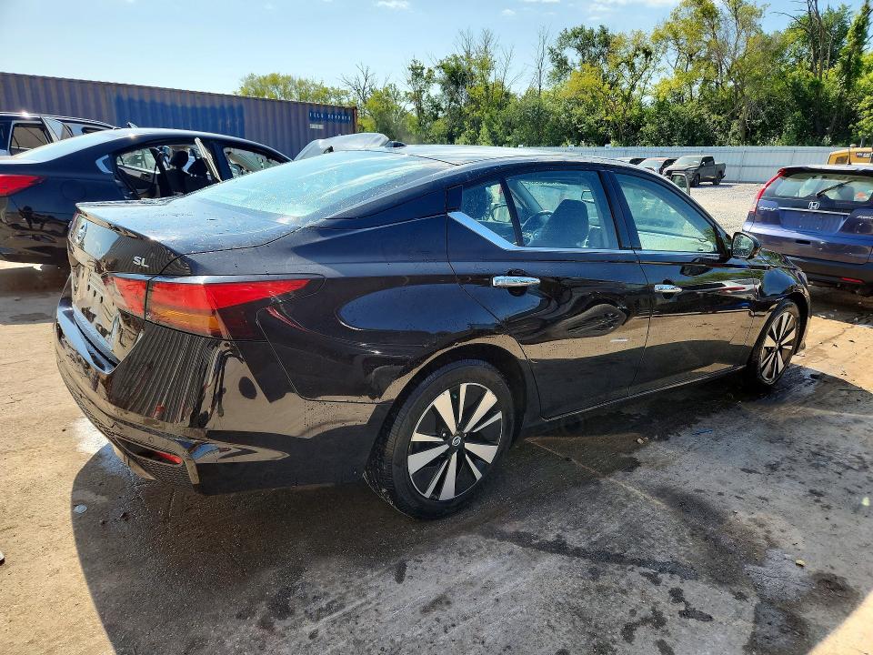 Продажа на аукционе авто 2019 Nissan Altima, vin: 1N4BL4EV1KC160505, номер лота: 61924096