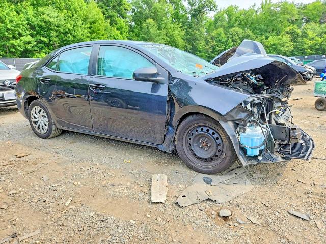 61132516 :رقم المزاد ، 2T1BURHE1HC787544 vin ، 2017 Toyota Corolla مزاد بيع