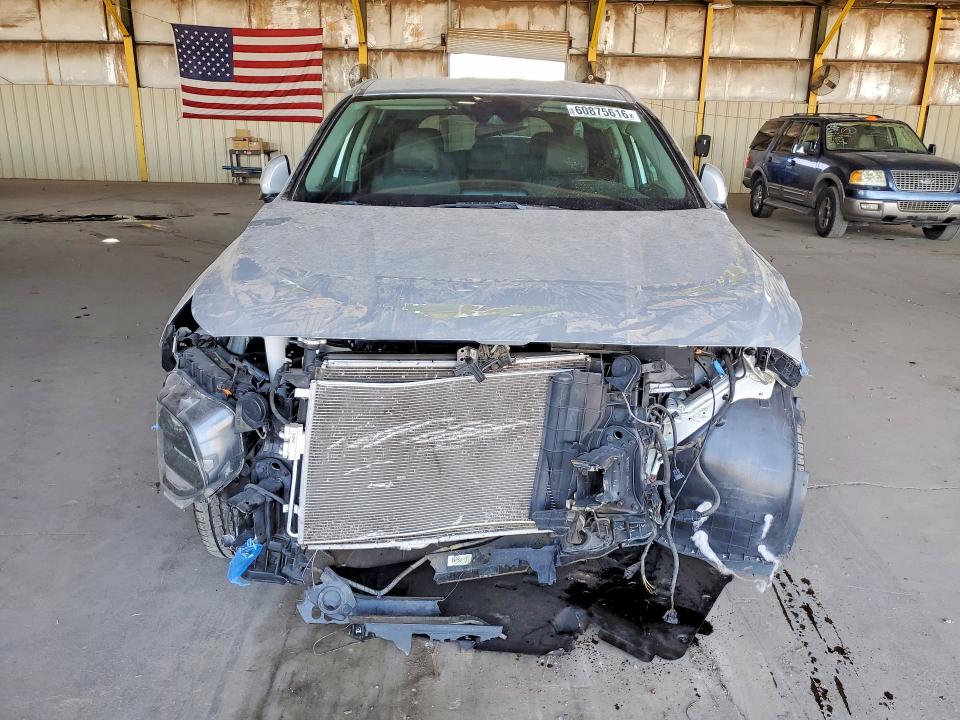 60875616 :رقم المزاد ، 5NMS23AD1KH102349 vin ، 2019 Hyundai Santa Fe مزاد بيع
