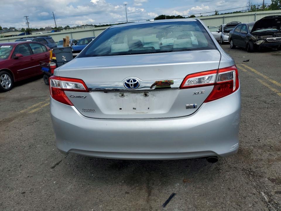 2012 Toyota Camry Hybrid მანქანა იყიდება აუქციონზე, vin: 4T1BD1FK3CU022238, აუქციონის ნომერი: 62985136