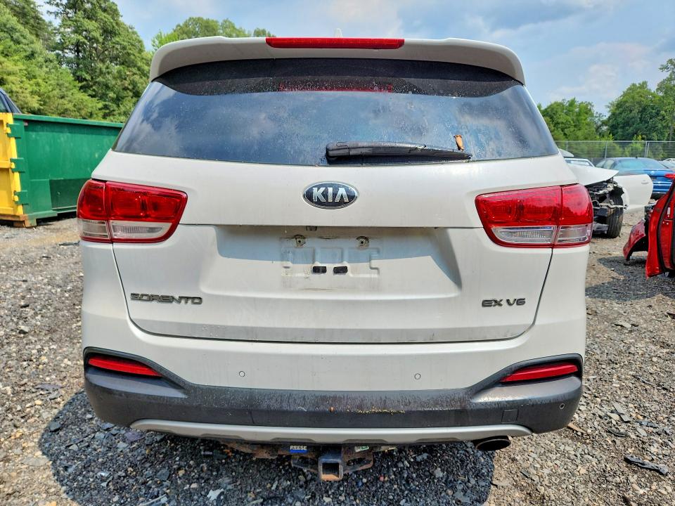 62495436 :رقم المزاد ، 5XYPHDA59GG028621 vin ، 2016 Kia Sorento مزاد بيع