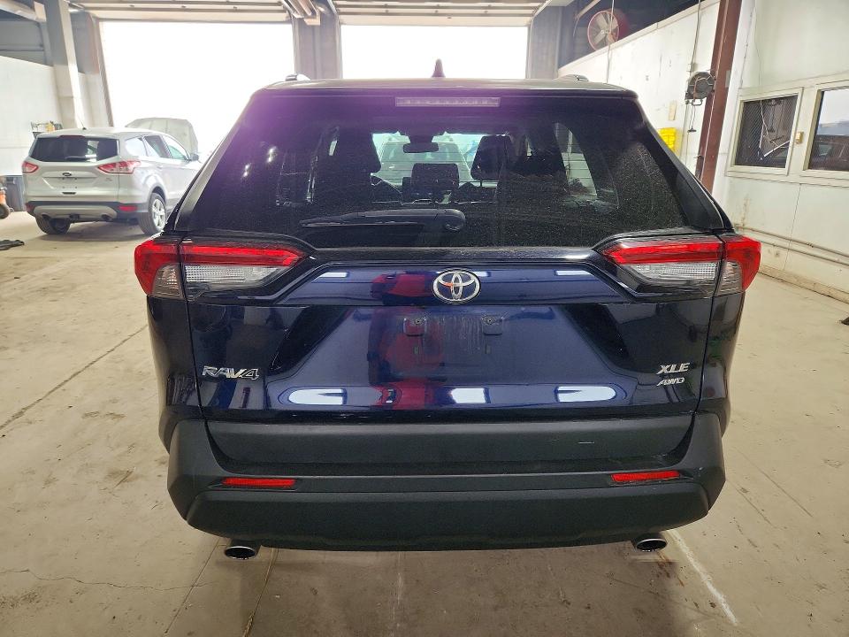 61286806 :رقم المزاد ، JTMP1RFV3KD029037 vin ، 2019 Toyota Rav4 مزاد بيع