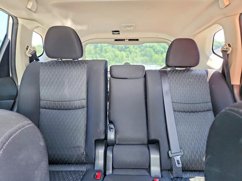 61118356 :رقم المزاد ، JN8AT2MV0JW353886 vin ، 2018 Nissan Rogue مزاد بيع