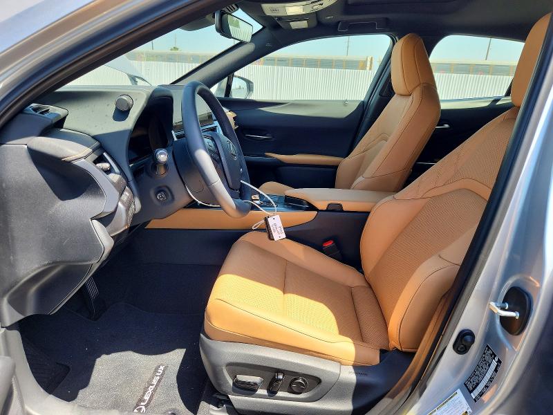 61730866 :رقم المزاد ، JTHYBJAH5T2044980 vin ، 2026 Lexus Ux 300h مزاد بيع