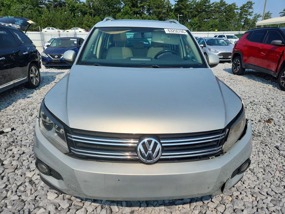2012 Volkswagen Tiguan მანქანა იყიდება აუქციონზე, vin: WVGAV7AX0CW536955, აუქციონის ნომერი: 63250746