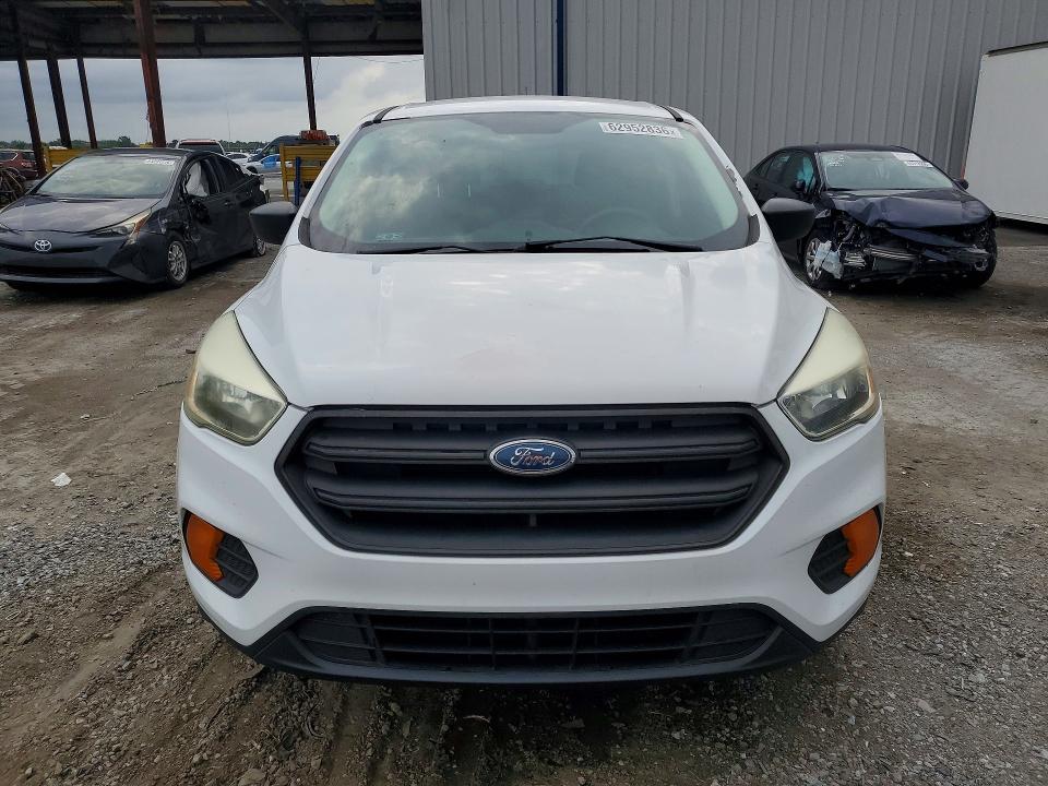 Продажа на аукционе авто 2017 Ford Escape, vin: 1FMCU0F7XHUC73002, номер лота: 62952836