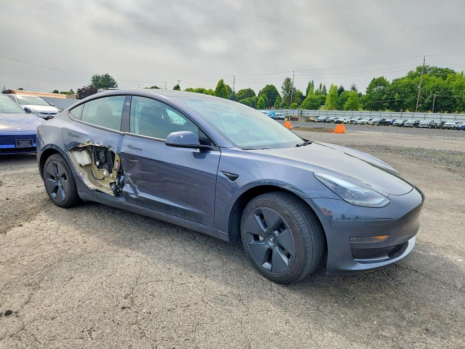 61171876 :رقم المزاد ، 5YJ3E1EA4PF662570 vin ، 2023 Tesla Model 3 مزاد بيع