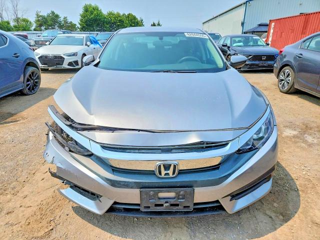 62044556 :رقم المزاد ، 2HGFC2F50JH034809 vin ، 2018 Honda Civic مزاد بيع