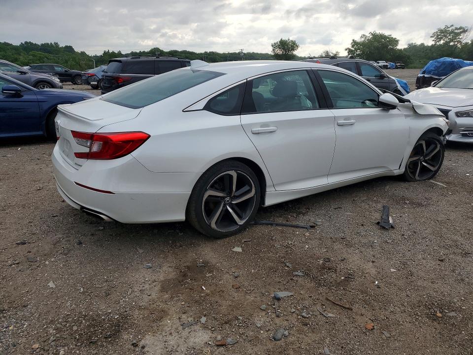 Продажа на аукционе авто 2020 Honda Accord, vin: 1HGCV1F3XLA111905, номер лота: 61672626