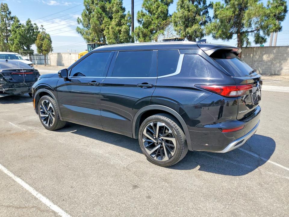 Продажа на аукционе авто 2022 Mitsubishi Outlander, vin: JA4J3VA87NZ059895, номер лота: 61741826