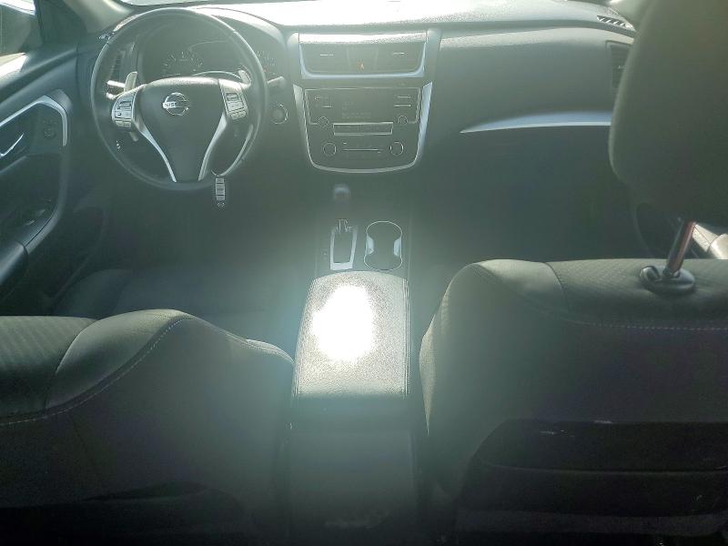 Продажа на аукционе авто 2017 Nissan Altima, vin: 1N4AL3APXHC197784, номер лота: 61894306