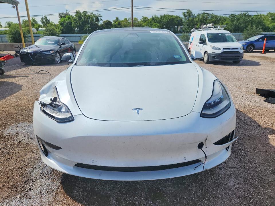 60301666 :رقم المزاد ، 5YJ3E1EA9MF851579 vin ، 2021 Tesla Model 3 مزاد بيع