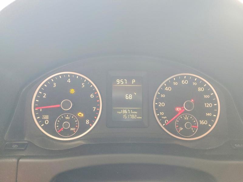 2011 Volkswagen Tiguan მანქანა იყიდება აუქციონზე, vin: WVGAV7AX5BW000436, აუქციონის ნომერი: 61730646