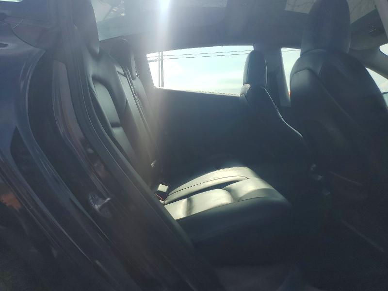 60363506 :رقم المزاد ، 5YJ3E1EA8MF851198 vin ، 2021 Tesla Model 3 مزاد بيع