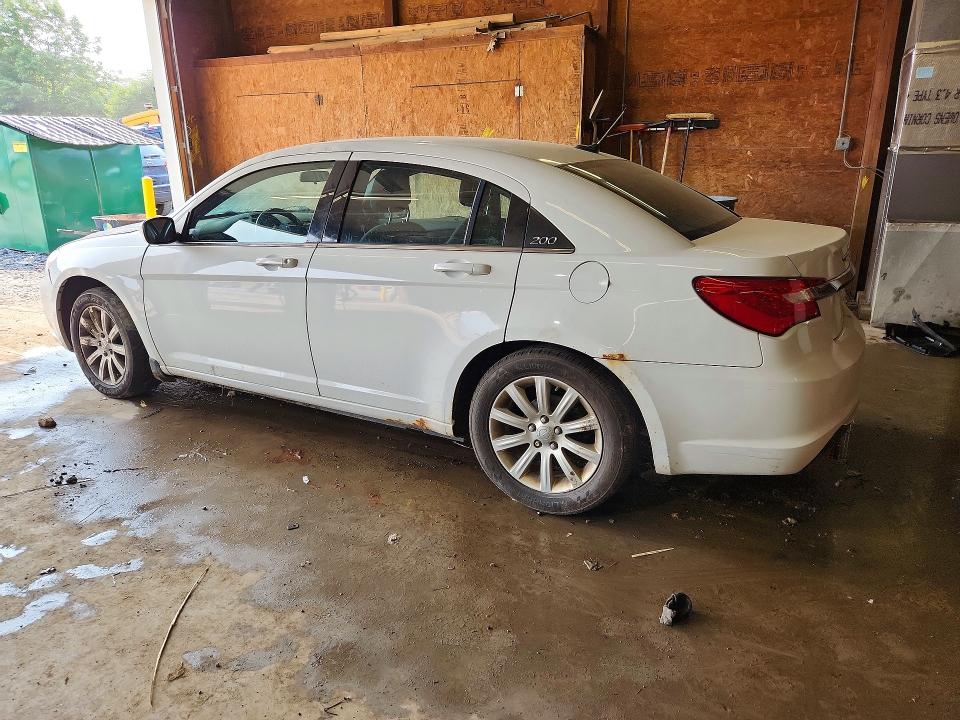 2013 Chrysler 200 მანქანა იყიდება აუქციონზე, vin: 1C3CCBBB1DN579835, აუქციონის ნომერი: 59601186