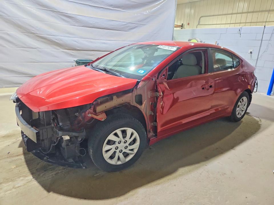 60997926 :رقم المزاد ، 5NPD74LF9KH425095 vin ، 2019 Hyundai Elantra مزاد بيع