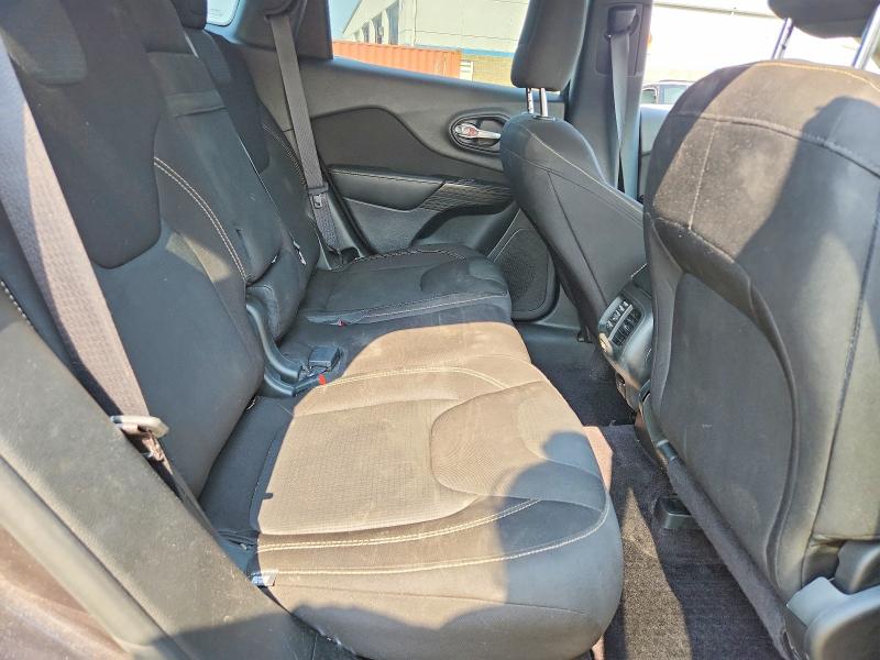 62810166 :رقم المزاد ، 1C4PJMCSXGW368399 vin ، 2016 Jeep Cherokee مزاد بيع