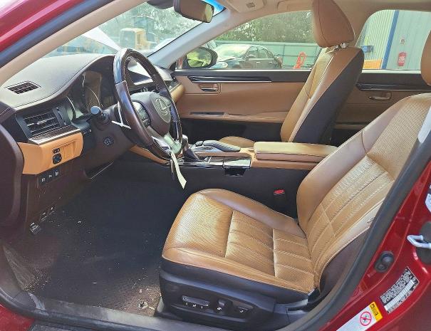 58601106 :رقم المزاد ، JTHBK1GG2G2233886 vin ، 2016 Lexus Es 350 مزاد بيع