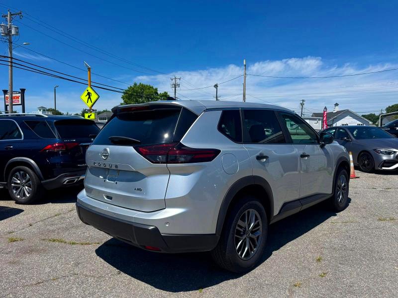 62311446 :رقم المزاد ، 5N1BT3AB3SC795480 vin ، 2025 Nissan Rogue مزاد بيع