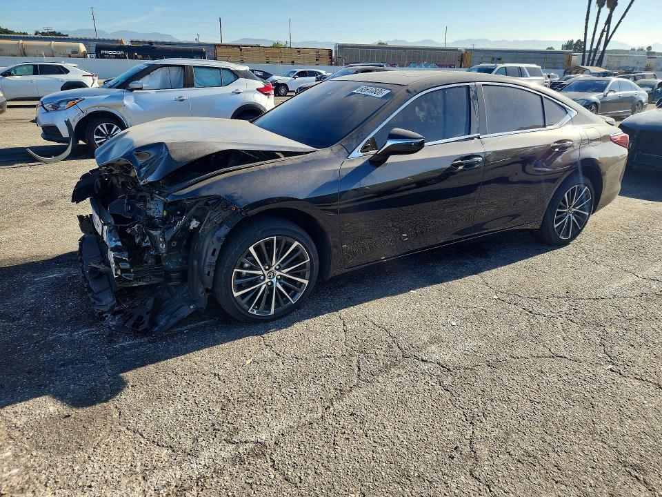 Продажа на аукционе авто 2025 Lexus Es 300h, vin: 58ADA1C16SU075679, номер лота: 62610806