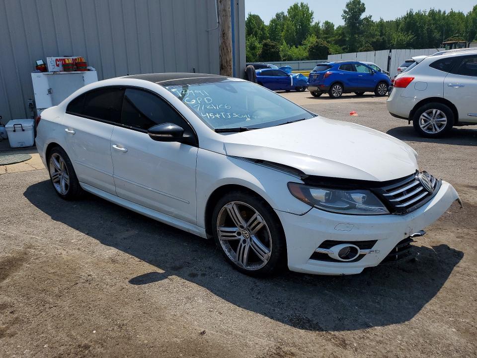 62670276 :رقم المزاد ، WVWMP7AN0HE501940 vin ، 2017 Volkswagen Cc مزاد بيع