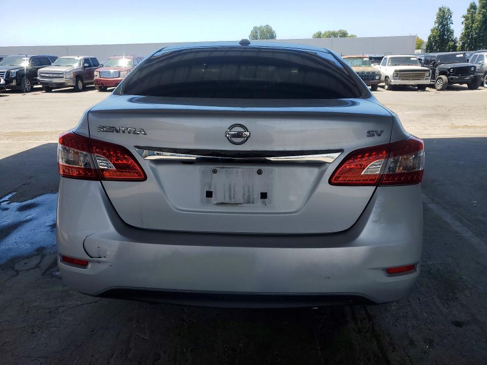 59808336 :رقم المزاد ، 3N1AB7AP4FL653450 vin ، 2015 Nissan Sentra مزاد بيع
