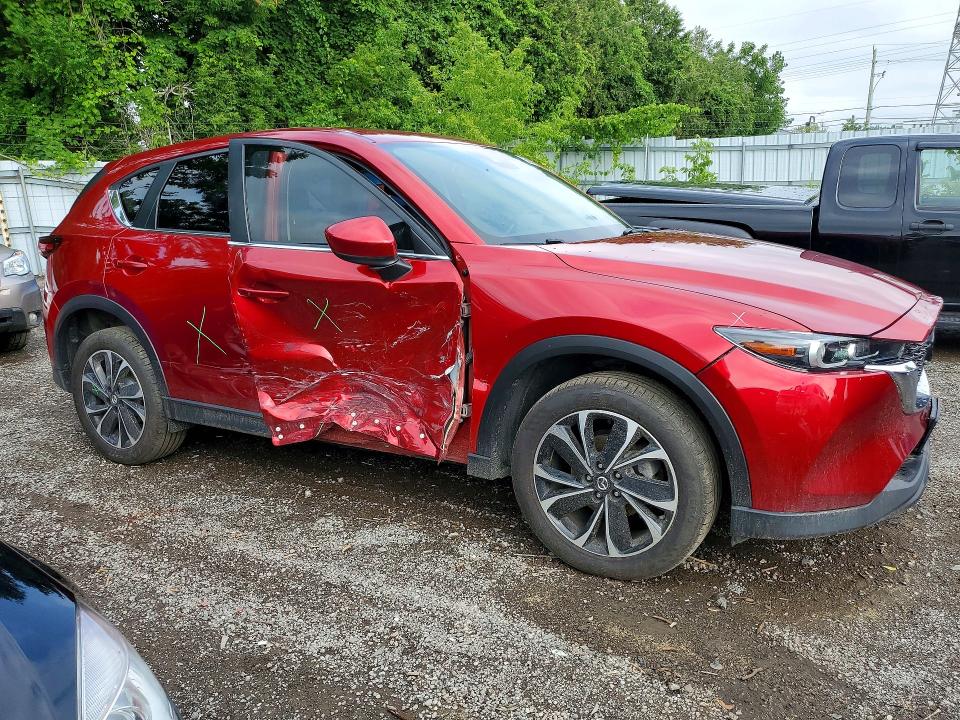 Продаж на аукціоні авто 2022 Mazda Cx-5, vin: JM3KFBCM6N0546849, номер лоту: 61403366