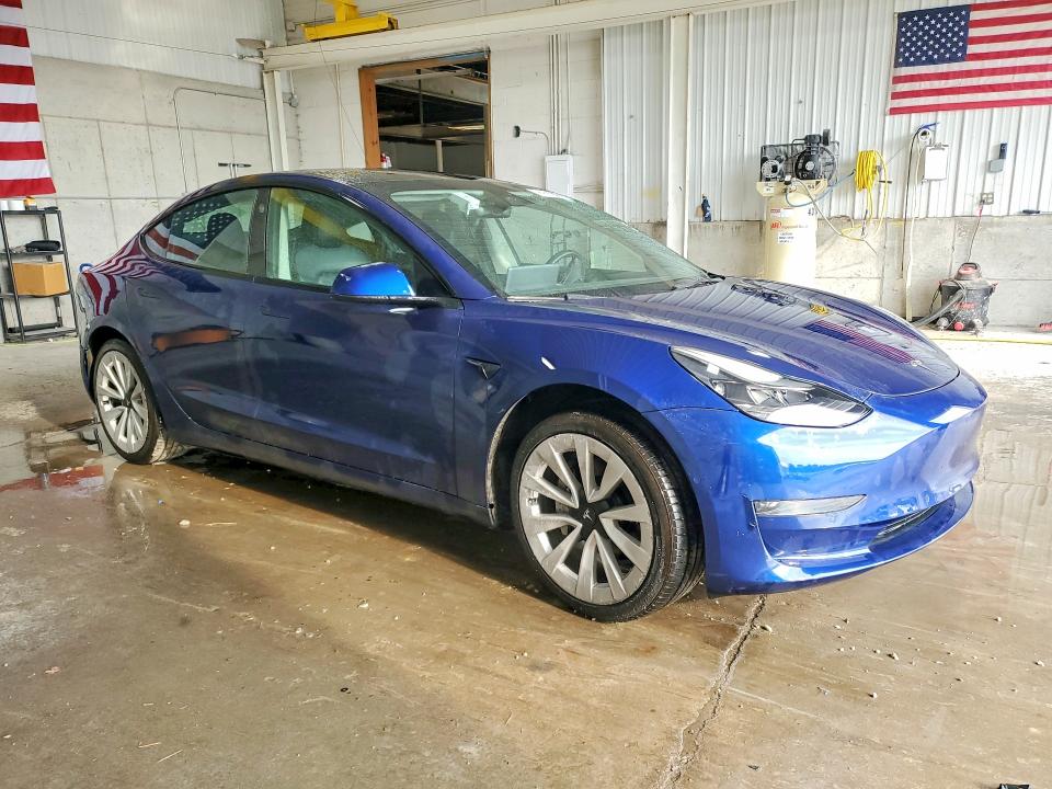 62050476 :رقم المزاد ، 5YJ3E1EA7NF303789 vin ، 2022 Tesla Model 3 مزاد بيع