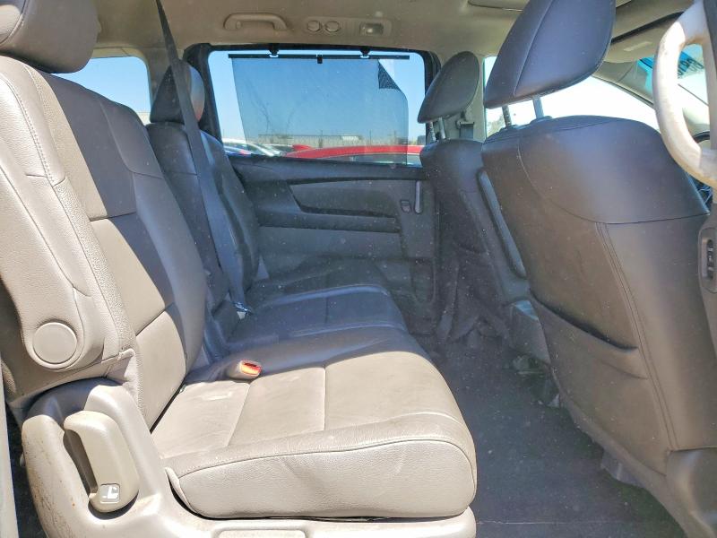60448816 :رقم المزاد ، 5FNRL5H68CB118825 vin ، 2012 Honda Odyssey مزاد بيع