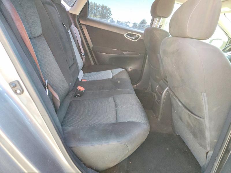Aukcja sprzedaży 2015 Nissan Sentra, vin: 3N1AB7APXFY230973, numer aukcji: 61107586