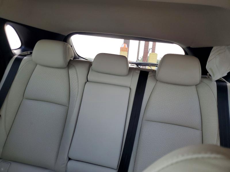 60770266 :رقم المزاد ، 3MVDMAEM5LM100389 vin ، 2020 Mazda Cx-30 مزاد بيع