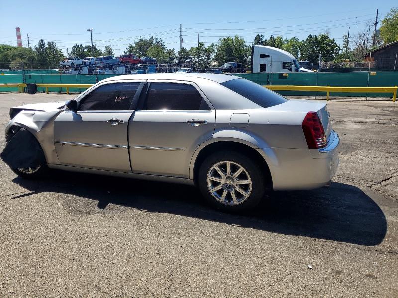 60980786 :رقم المزاد ، 2C3CA6CT5AH279692 vin ، 2010 Chrysler 300c مزاد بيع