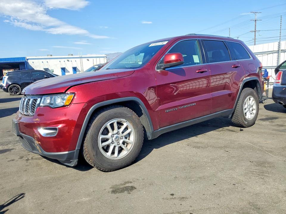 61922756 :رقم المزاد ، 1C4RJEAG8LC246312 vin ، 2020 Jeep Grand Cherokee مزاد بيع