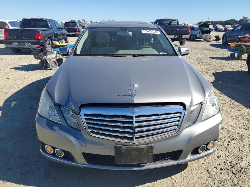 62643296 :رقم المزاد ، WDDHF5GBXAA250885 vin ، 2010 Mercedes-benz E مزاد بيع