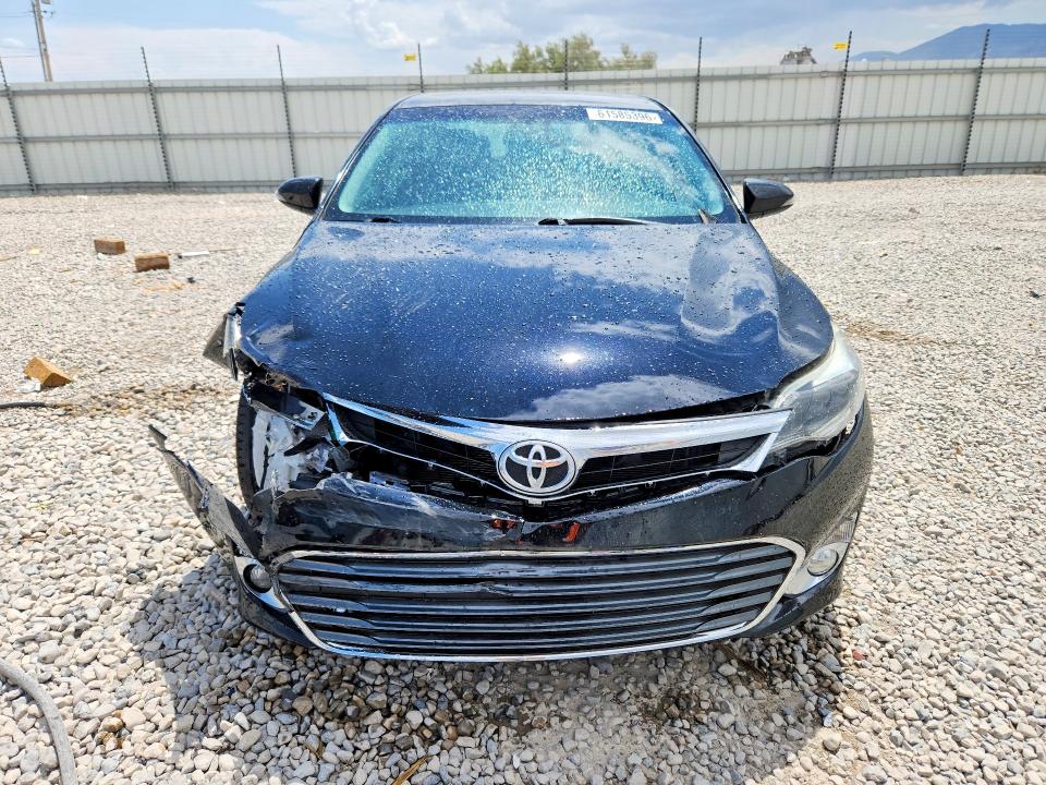 61585396 :رقم المزاد ، 4T1BK1EB5FU157197 vin ، 2015 Toyota Avalon مزاد بيع