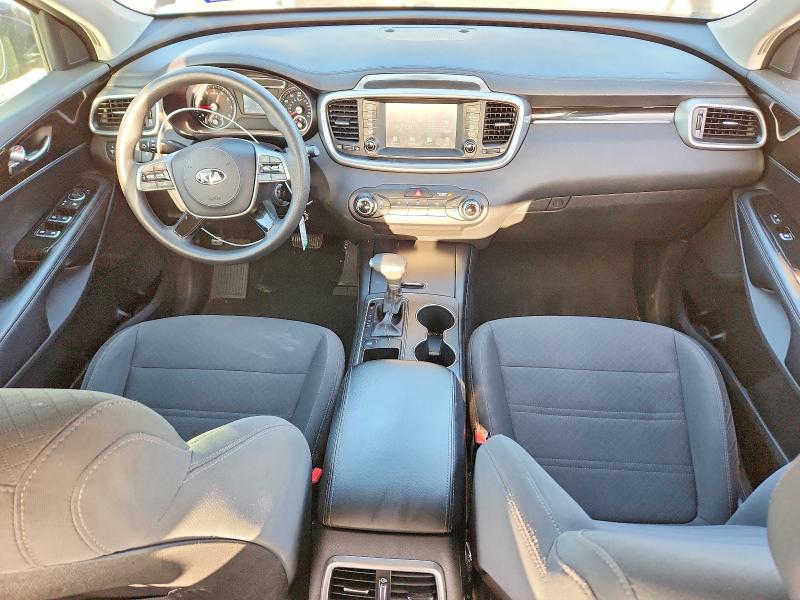 61728736 :رقم المزاد ، 5XYPG4A38KG554295 vin ، 2019 Kia Sorento مزاد بيع