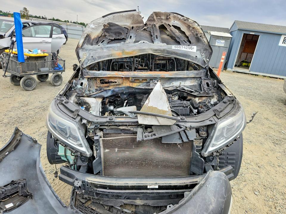 60874256 :رقم المزاد ، 5XYKTCA66EG465257 vin ، 2014 Kia Sorento مزاد بيع