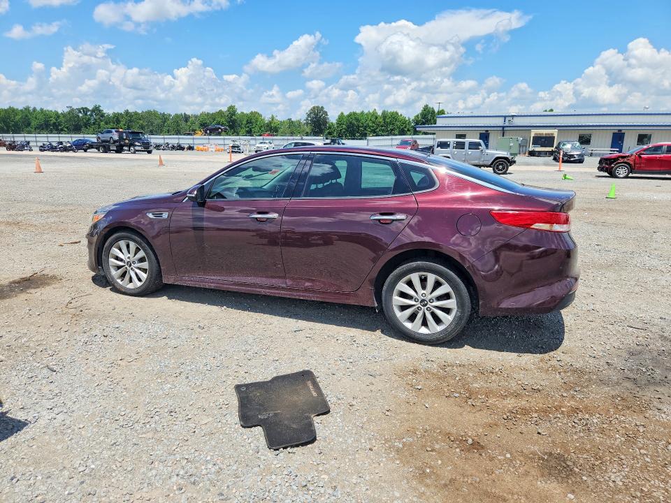 2017 Kia Optima მანქანა იყიდება აუქციონზე, vin: 5XXGU4L3XHG142804, აუქციონის ნომერი: 61299096