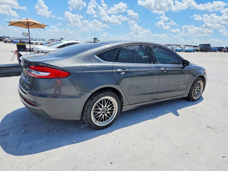 2019 Ford Fusion მანქანა იყიდება აუქციონზე, vin: 3FA6P0LU0KR202818, აუქციონის ნომერი: 60251596