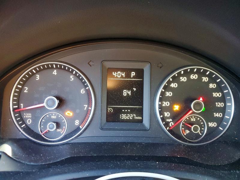 60440966 :رقم المزاد ، 3VWRX7AJ8AM157662 vin ، 2010 Volkswagen Jetta مزاد بيع