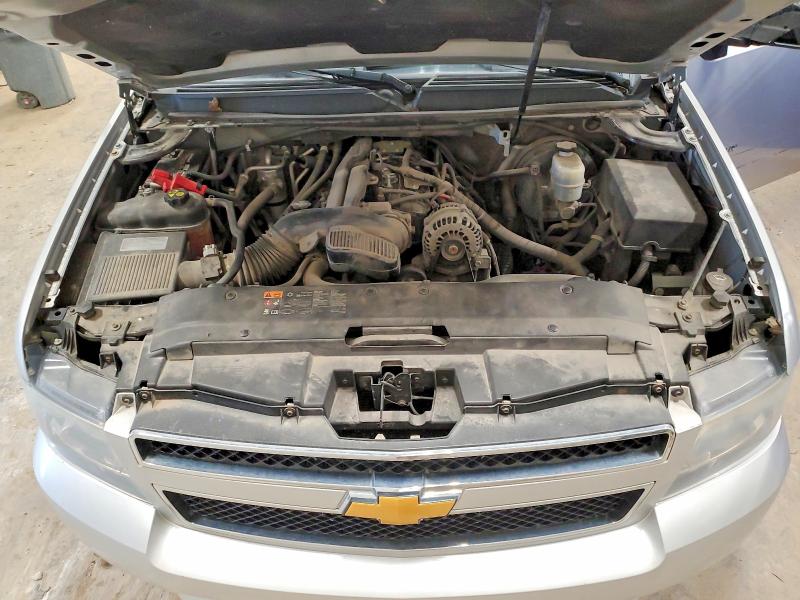 Продажа на аукционе авто 2012 Chevrolet Suburban, vin: 1GNSKJE77CR135823, номер лота: 62852906