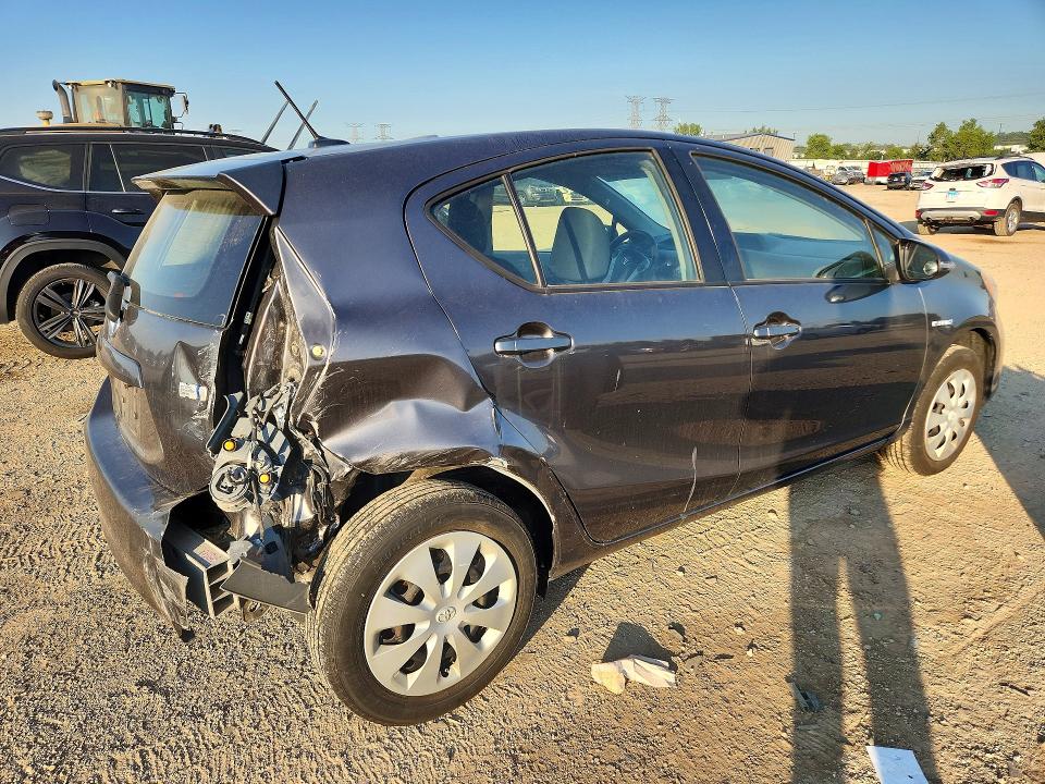 Продажа на аукционе авто 2013 Toyota Prius C, vin: JTDKDTB34D1055766, номер лота: 62209846