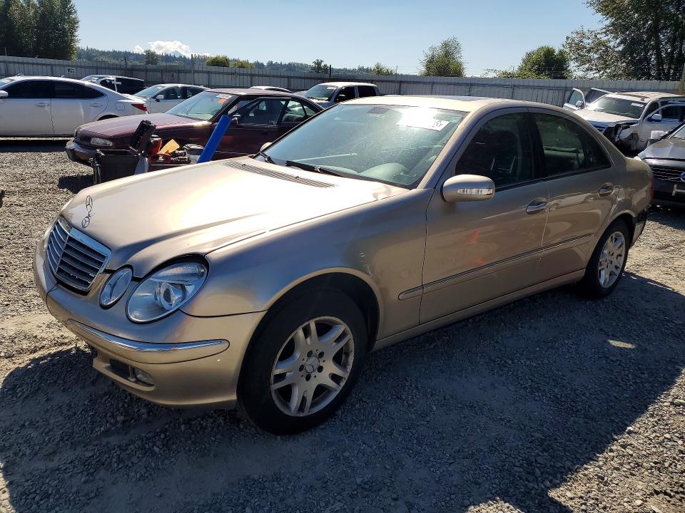 Продаж на аукціоні авто 2004 Mercedes-benz E, vin: WDBUF65JX4A440228, номер лоту: 63233496