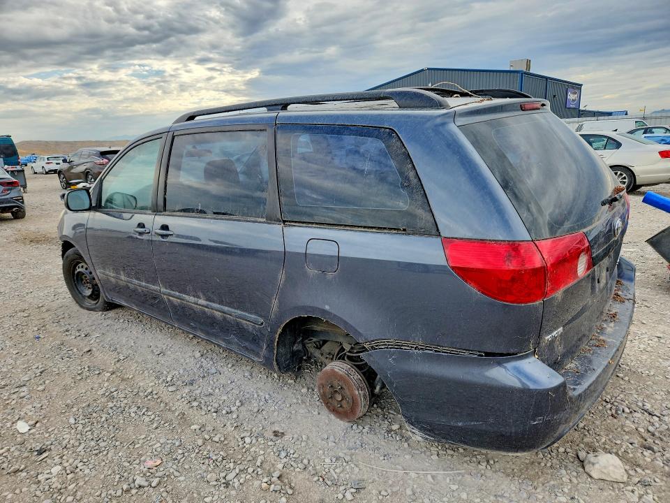 2007 Toyota Sienna მანქანა იყიდება აუქციონზე, vin: 5TDZK23C07S017231, აუქციონის ნომერი: 62074556